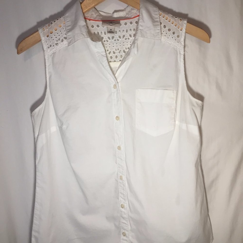 Sleeveless Collared White Button Up